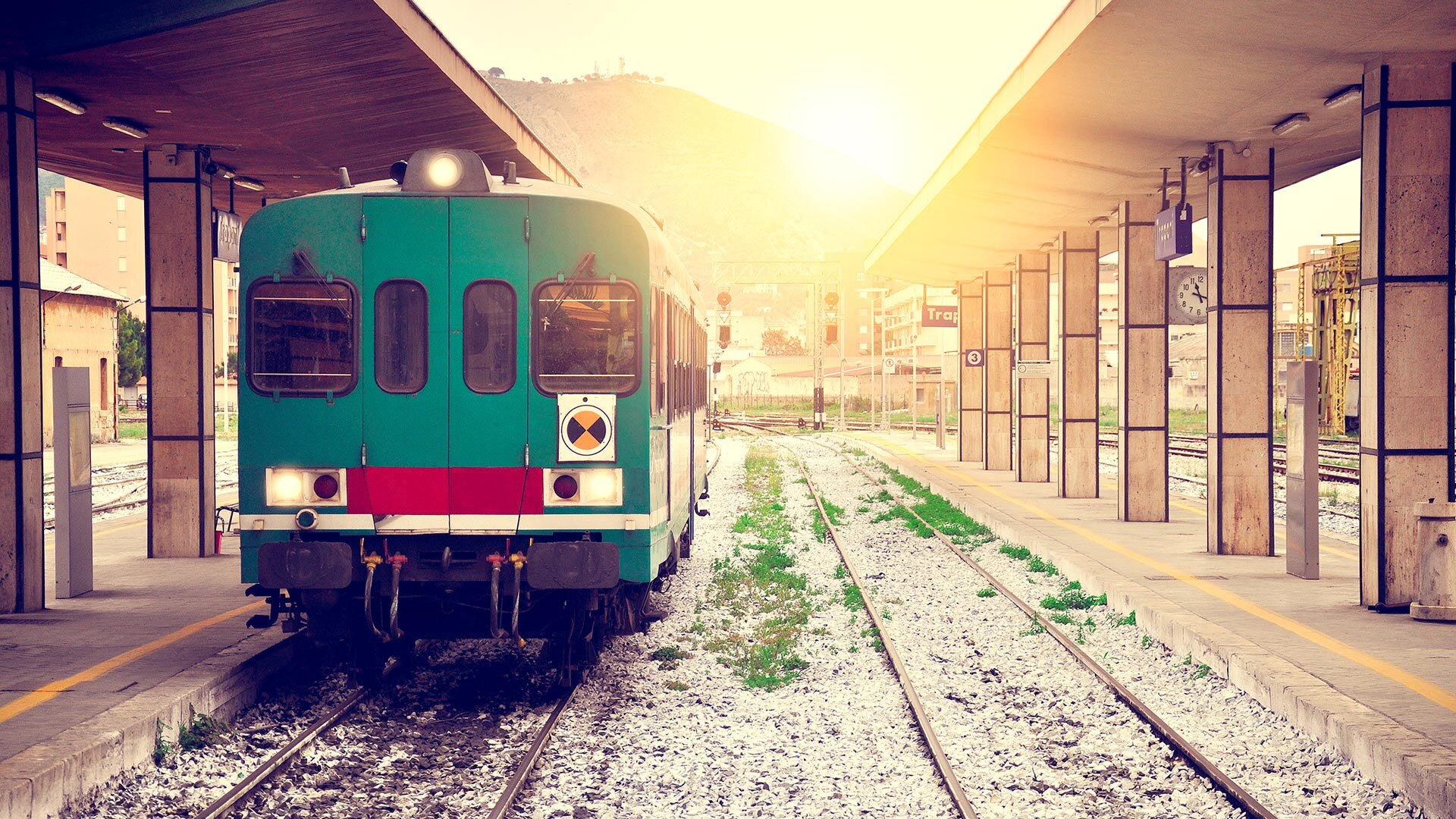 Come arrivare in treno in Sicilia | © Archivio West of Sicily