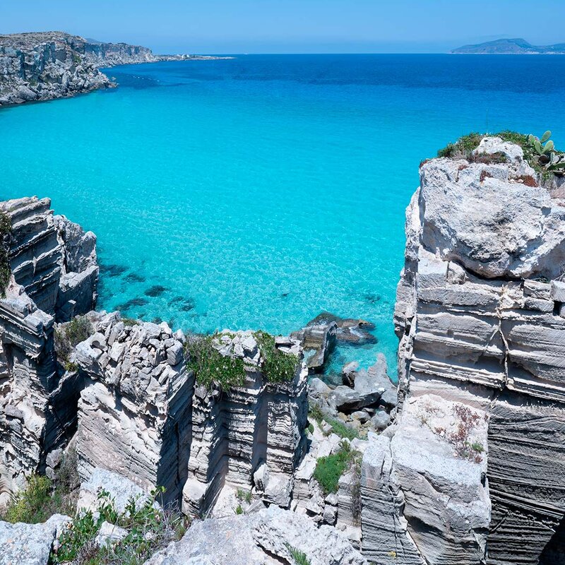 Cala Rossa  a Favignana